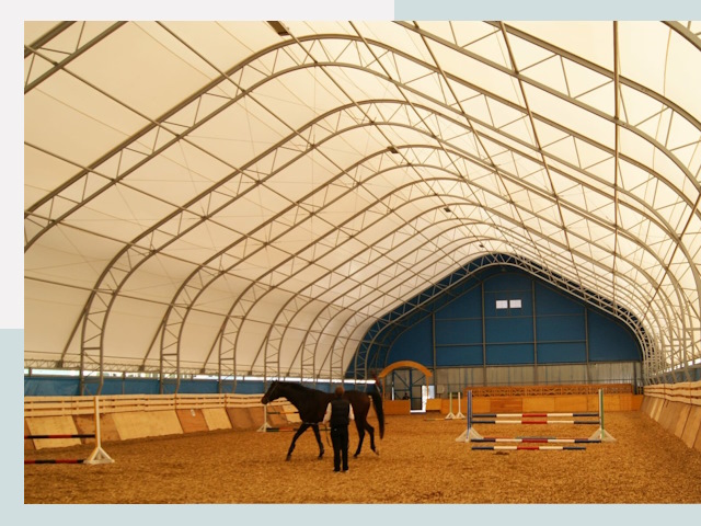 Строительство конных манежей в Георгиевске